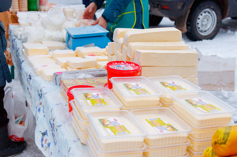 Платановая аллея геленджик ярмарка. Большие сладости. Продукция ярмарка крупы. Объявление ярмарка выходного дня. Ярмарка ассортимент.