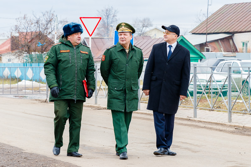 Татарстан тетюшский. Военкомы Республики Таджикистан. Военкомат Тетюшского района Республики Татарстан. Генерал Тетюшский. Поселок Тетюшское Ульяновская область. Воинская часть 01331..