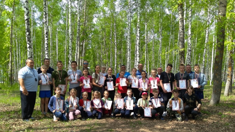 Погода в тетюшском. Монастырская школа Тетюши. Спортсмены Тетюшского района Республика Татарстан. Республика Татарстан г Тетюши школа 2. Кросс Тетюши.