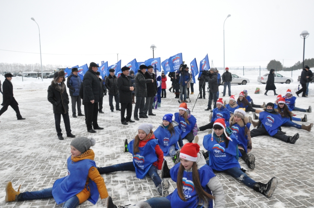 Погода в актаныше на неделю. Спортивный комплекс Актаныш. Актаныш спорт. Спортивная школа Актаныш. Актанышский район Ледовый дворец.